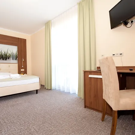 Puchacz - 4* נישורזה