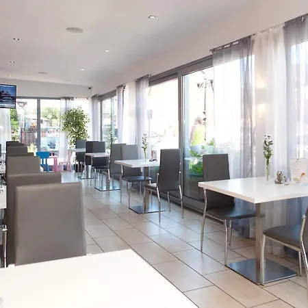 אתר נופש Puchacz - נישורזה